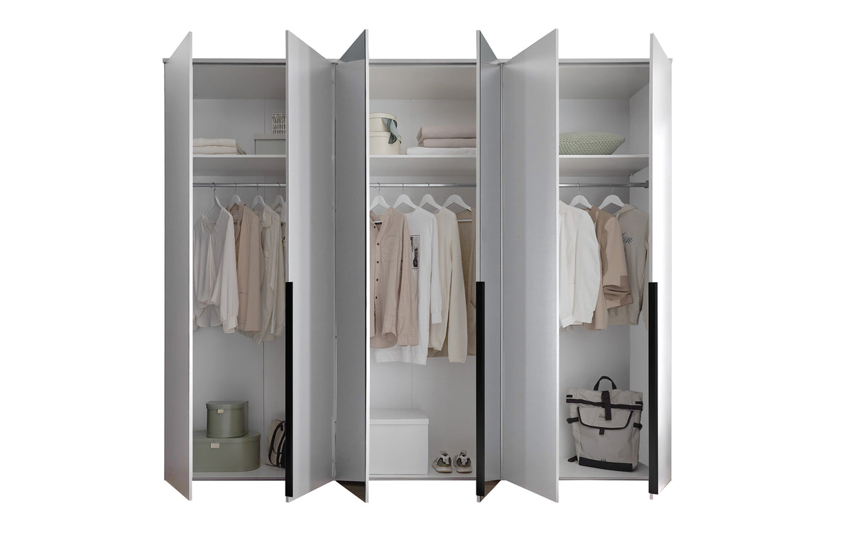 19230068 06 - Image